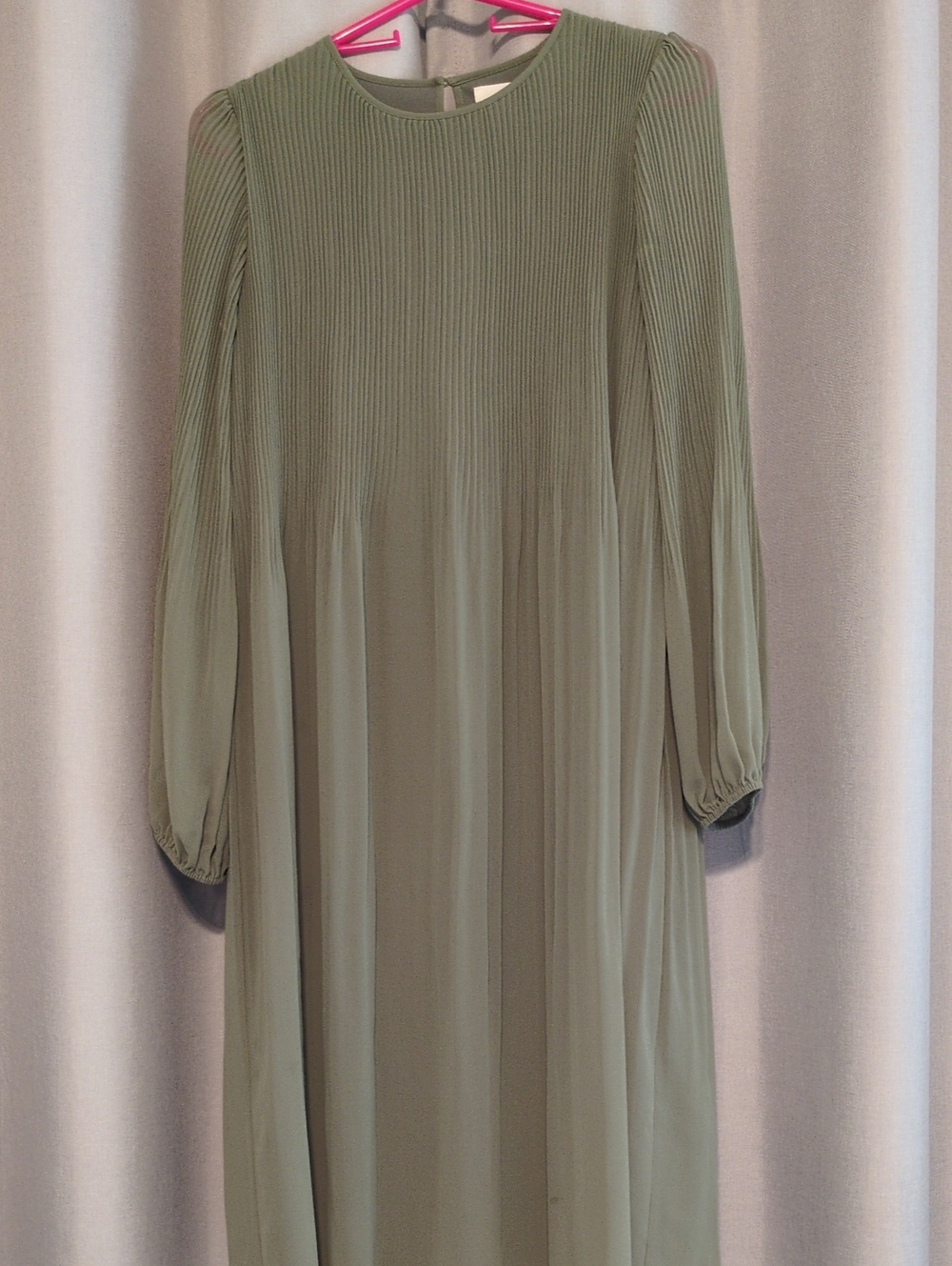 Wilfred Olive Green Long Sleeve Pleated Midi Dress